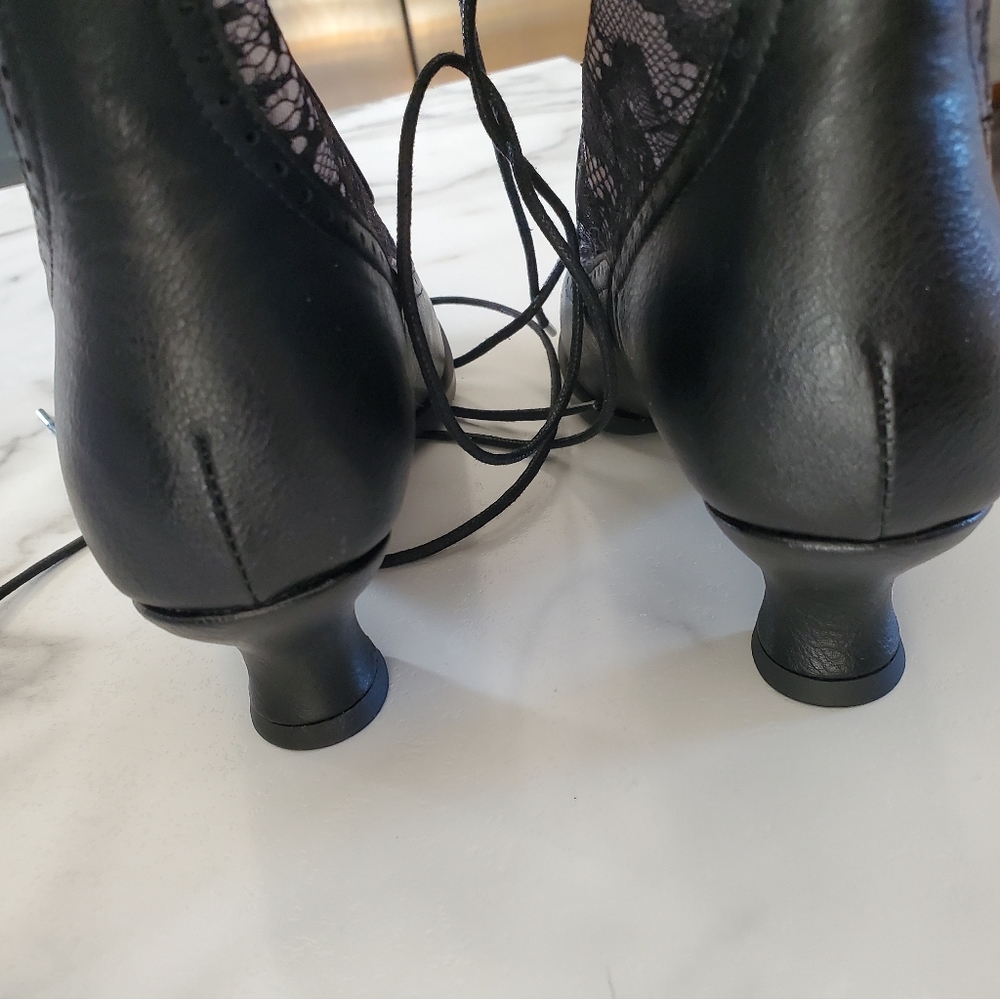 Black Heeled Lace Boots - Picture 6 of 16